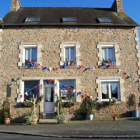 Le Chat Bleu 2* Plounevez-Quintin